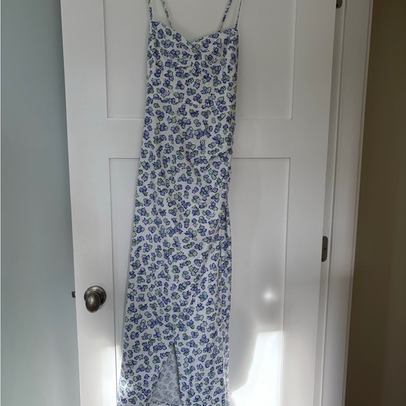 Zara Blue and White Floral Midi Dress Size Large - Picture 13 of 14